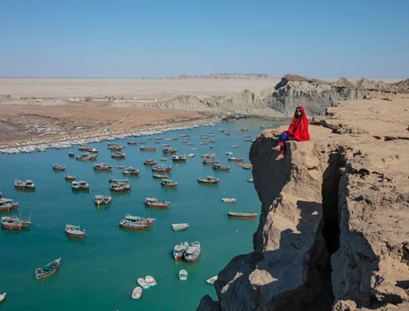 چرا باید کتاب جاذبه های طبیعی و گردشگری سیستان و بلوچستان را مطالعه کنم؟