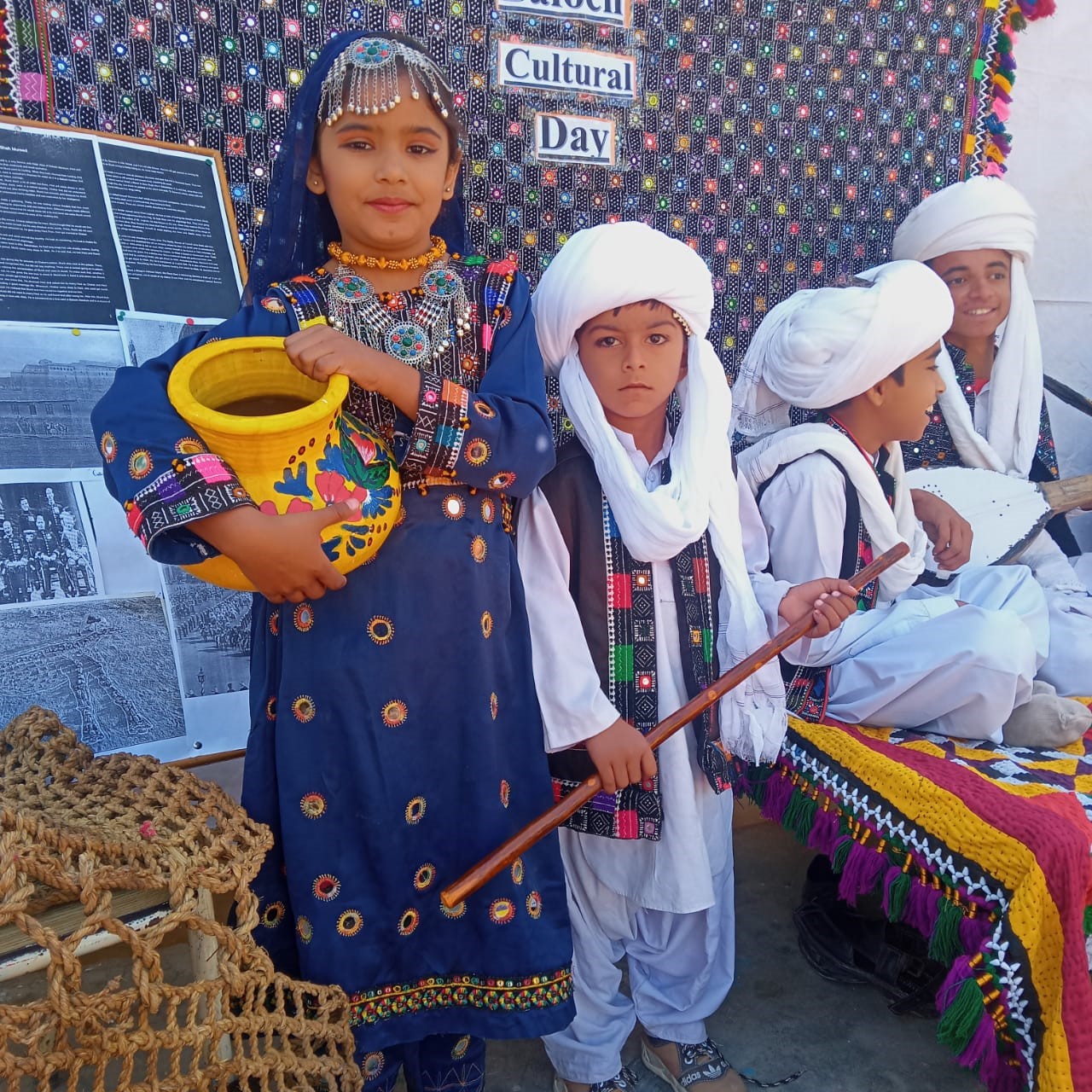 جوامع ستمدیده یا در حال مبارزه